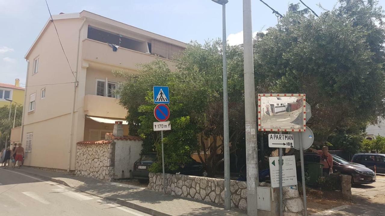 Levant, cosy&modern apartment in Novalja center Buitenkant foto